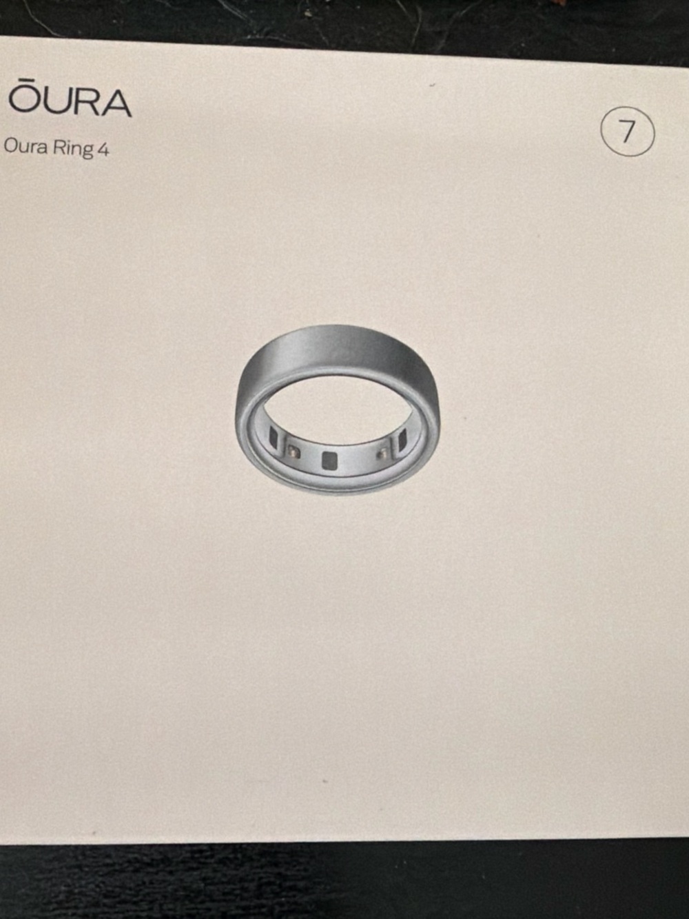 Oura Ring 4 Silver Smart Wellness Ring